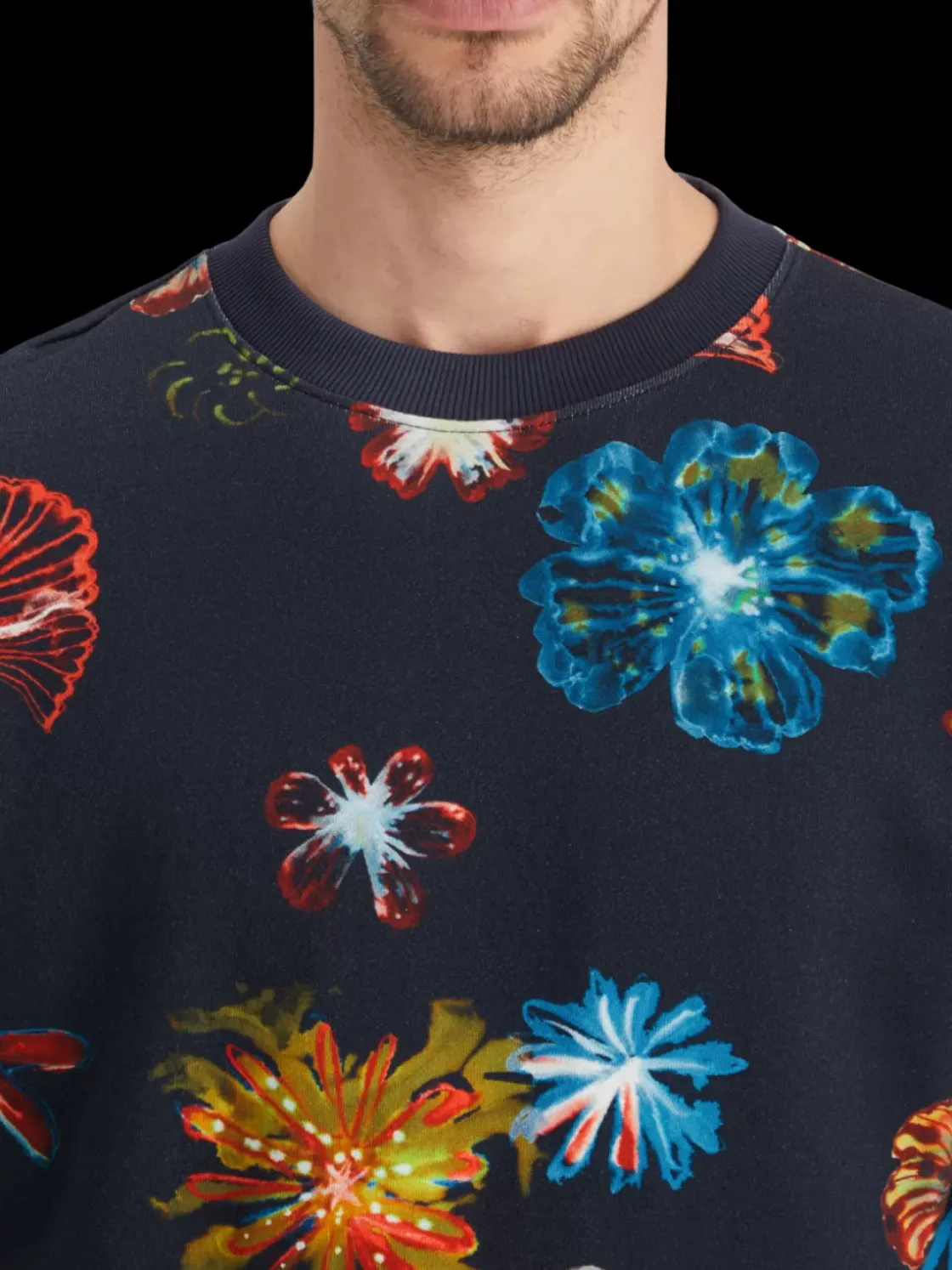 All over digital print sweatshirt-Scotch & Soda Fashion