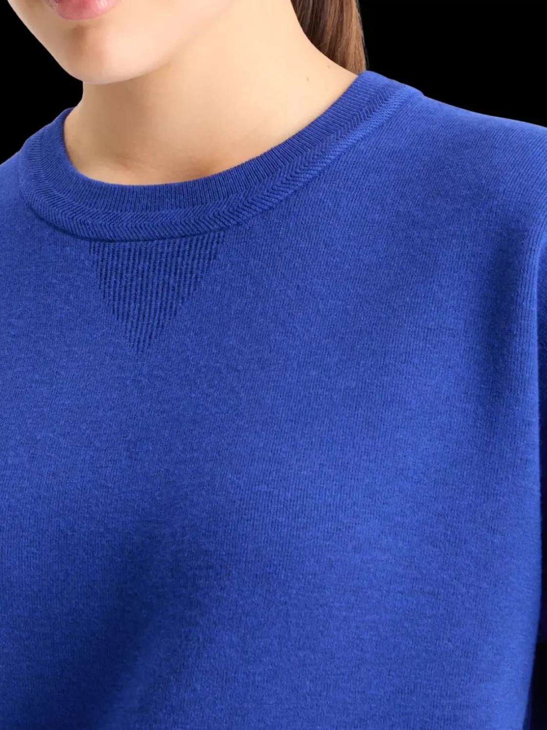 COMPACT KNITTED RELAXED PULLOVER-Scotch & Soda Hot
