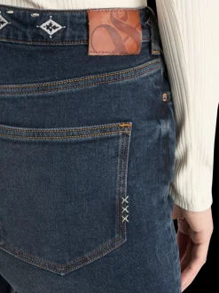 THE CHARM FLARED JEANS WITH EMBROIDERY DETAILS - ROAD  TRIP-Scotch & Soda Sale